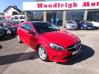 Mercedes A180d 1.5 Sport (Premium) Hatchback 5dr Diesel 7G-DCT Euro 6 (s/s) (10