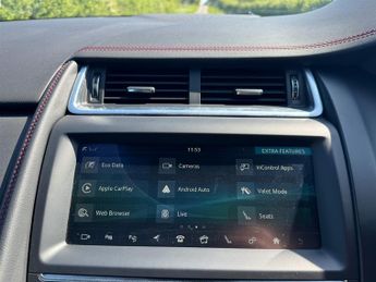 Jaguar E-Pace P250 FIRST EDITION