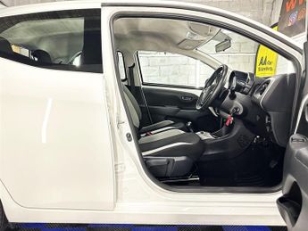Toyota Aygo 1.0 VVT-i x-play x-shift Euro 5 5dr Euro 5