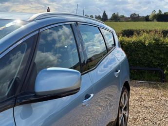 Renault Grand Scenic 1.6 dCi Dynamique Nav MPV 5dr Diesel Manual Euro 6 (s/s) (130 ps