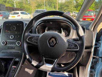 Renault Grand Scenic 1.6 dCi Dynamique Nav MPV 5dr Diesel Manual Euro 6 (s/s) (130 ps