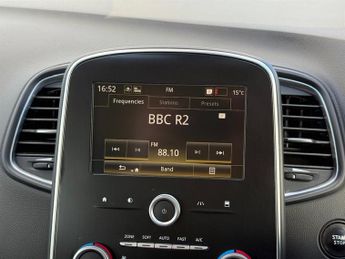 Renault Grand Scenic 1.6 dCi Dynamique Nav MPV 5dr Diesel Manual Euro 6 (s/s) (130 ps