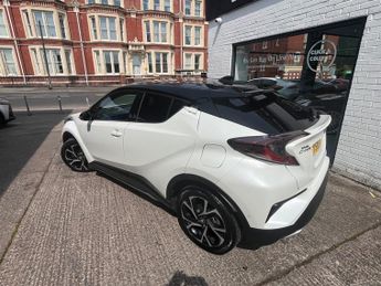 Toyota C-HR DYNAMIC