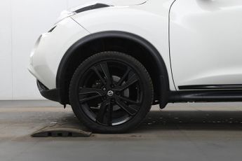 Nissan Juke 1.6 Tekna SUV 5dr Petrol XTRON Euro 6 (117 ps)