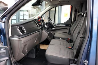 Ford Tourneo Custom 320 TITANIUM ECOBLUE, Automatic, Disabled, Wheelchair Accessible