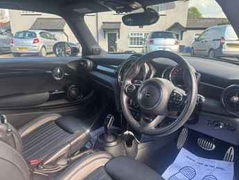 MINI Hatch 2.0 John Cooper Works Hatchback 3dr Petrol Steptronic Euro 6 (s/