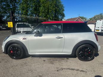 MINI Hatch 2.0 John Cooper Works Hatchback 3dr Petrol Steptronic Euro 6 (s/