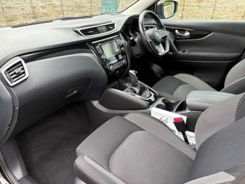 Nissan Qashqai DIG-T N-CONNECTA DCT