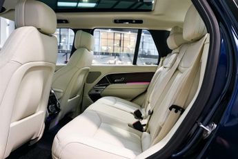 Land Rover Range Rover 3.0 P440e 38.2kWh HSE SUV 5dr Petrol Plug-in Hybrid Auto 4WD Eur