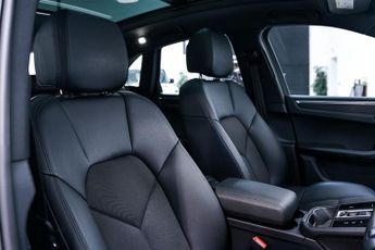 Porsche Macan 2.0T SUV 5dr Petrol PDK 4WD Euro 6 (s/s) (265 ps)
