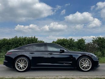 Porsche Panamera V6 4 10 YEARS EDITION PDK
