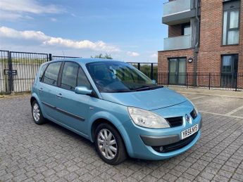 Renault Scenic 1.6 VVT Dynamique 5dr