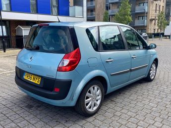 Renault Scenic 1.6 VVT Dynamique 5dr