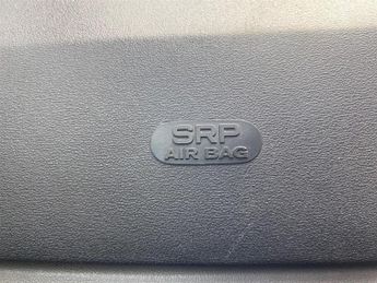 Renault Scenic 1.6 VVT Dynamique 5dr