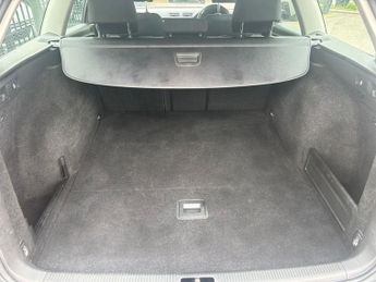 Volkswagen Passat 2.0 TDI BlueMotion Tech Highline Estate 5dr Diesel DSG Euro 5 (s