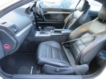 Mercedes E350 CDI BLUEEFFICIENCY SE AUTO