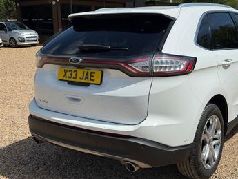 Ford Edge 2.0 TDCi Titanium SUV 5dr Diesel Manual AWD Euro 6 (s/s) (180 ps
