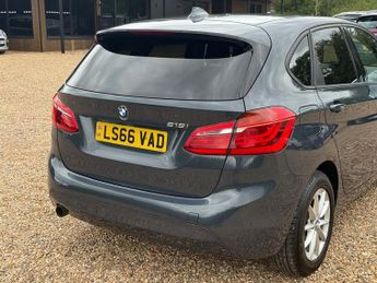 BMW 218i 1.5 SE MPV 5dr Petrol Manual Euro 6 (s/s) (136 ps)