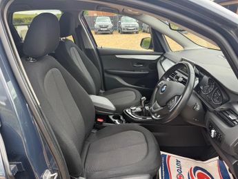 BMW 218i 1.5 SE MPV 5dr Petrol Manual Euro 6 (s/s) (136 ps)
