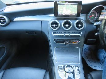 Mercedes C220d AMG LINE PREMIUM AUTOMATIC
