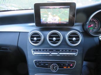 Mercedes C220d 2.1D AMG LINE PREMIUM AUTOMATIC