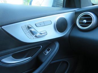 Mercedes C220d AMG LINE PREMIUM AUTOMATIC