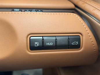 Lexus LC 500h SPORT PLUS E-CVT