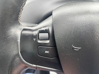 Peugeot 2008 1.6 VTi Allure SUV 5dr Petrol Auto Euro 5 (120 ps)