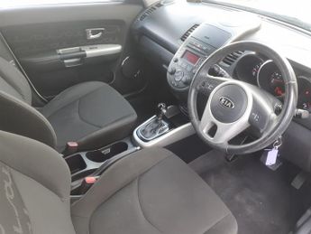 Kia Soul 1.6 CRDi 2 SUV 5dr Diesel Auto Euro 5 (126 bhp)