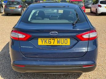 Ford Mondeo 2.0 TDCi ECOnetic Style Hatchback 5dr Diesel Manual Euro 6 (s/s)