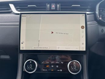 Jaguar F-Pace R-DYNAMIC HSE