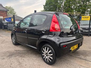 Peugeot 107 1.0 12V Urban Hatchback 5dr Petrol 2 Tronic Euro 5 (68 ps)