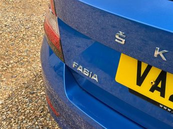Skoda Fabia 1.0 TSI Colour Edition Hatchback 5dr Petrol Manual Euro 6 (s/s) 