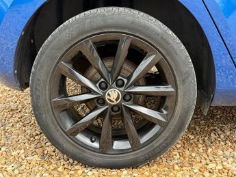 Skoda Fabia 1.0 TSI Colour Edition Hatchback 5dr Petrol Manual Euro 6 (s/s) 