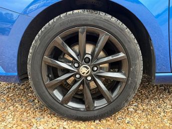 Skoda Fabia 1.0 TSI Colour Edition Hatchback 5dr Petrol Manual Euro 6 (s/s) 
