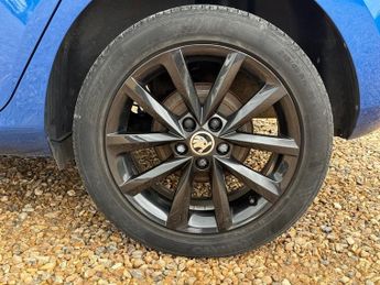 Skoda Fabia 1.0 TSI Colour Edition Hatchback 5dr Petrol Manual Euro 6 (s/s) 