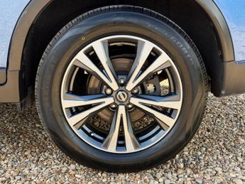 Nissan X-Trail 1.6 DIG-T N-Connecta SUV 5dr Petrol Manual Euro 6 (s/s) (163 ps)