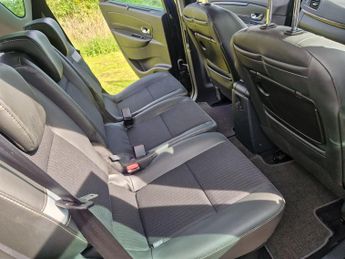 Renault Scenic DYNAMIQUE NAV DCI
