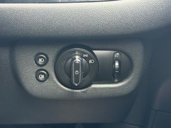 MINI Clubman 1.5 Cooper Estate 6dr Petrol Auto Euro 6 (s/s) (136 ps)