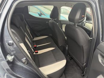 Nissan Micra 1.0 IG-T Tekna Hatchback 5dr Petrol XTRON Euro 6 (s/s) (92 ps)