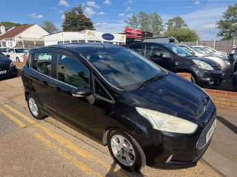 Ford B Max Zetec T