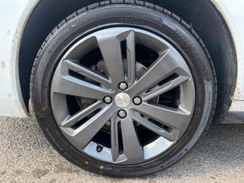 Peugeot 3008 1.6 e-HDi Allure SUV 5dr Diesel EGC Euro 5 (s/s) (115 ps)
