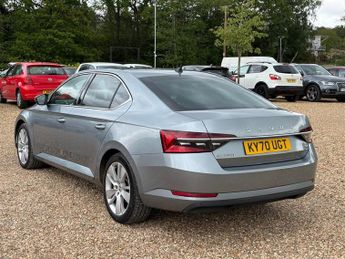 Skoda Superb 1.4 TSI iV 13kWh SE L Hatchback 5dr Petrol Plug-in Hybrid DSG Eu
