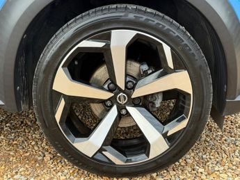 Nissan Juke 1.0 DIG-T Tekna SUV 5dr Petrol DCT Auto Euro 6 (s/s) (114 ps)