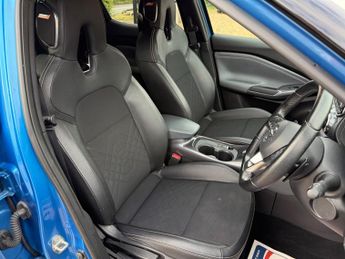 Nissan Juke 1.0 DIG-T Tekna SUV 5dr Petrol DCT Auto Euro 6 (s/s) (114 ps)