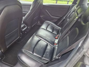 Tesla Model 3 STANDARD RANGE PLUS