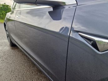 Tesla Model 3 STANDARD RANGE PLUS