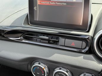 Fiat 124 Spider 1.4 MultiAir Lusso Convertible 2dr Petrol Euro 6 (140 ps)