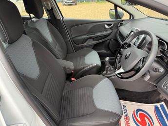 Renault Clio 1.5 dCi Dynamique S Nav Hatchback 5dr Diesel Manual Euro 6 (s/s)