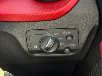 Audi Q2 1.4 TFSI CoD Sport SUV 5dr Petrol S Tronic Euro 6 (s/s) (150 ps)